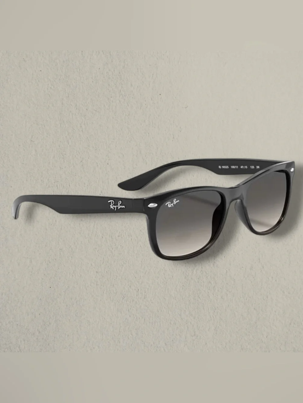 Ray-Ban Junior Wayfarer Black Sunglasses Grey Lenses Youth Size